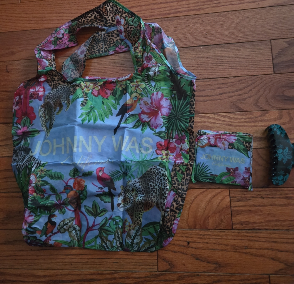 JOHNNY WAS HAIR CLIP & FOLDABLE TOTE